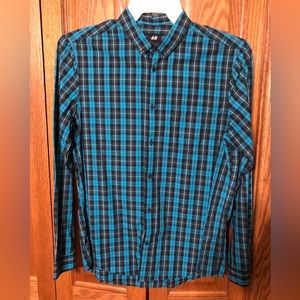 H&M Mens M button down shirt